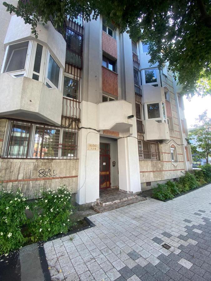 Albert Apartment 8 Constanta Exterior photo